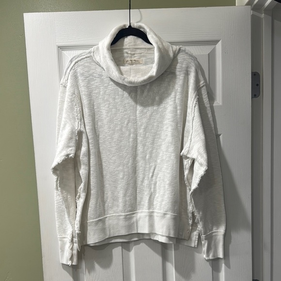 We The Free Turtleneck Pulover - Picture 1 of 12